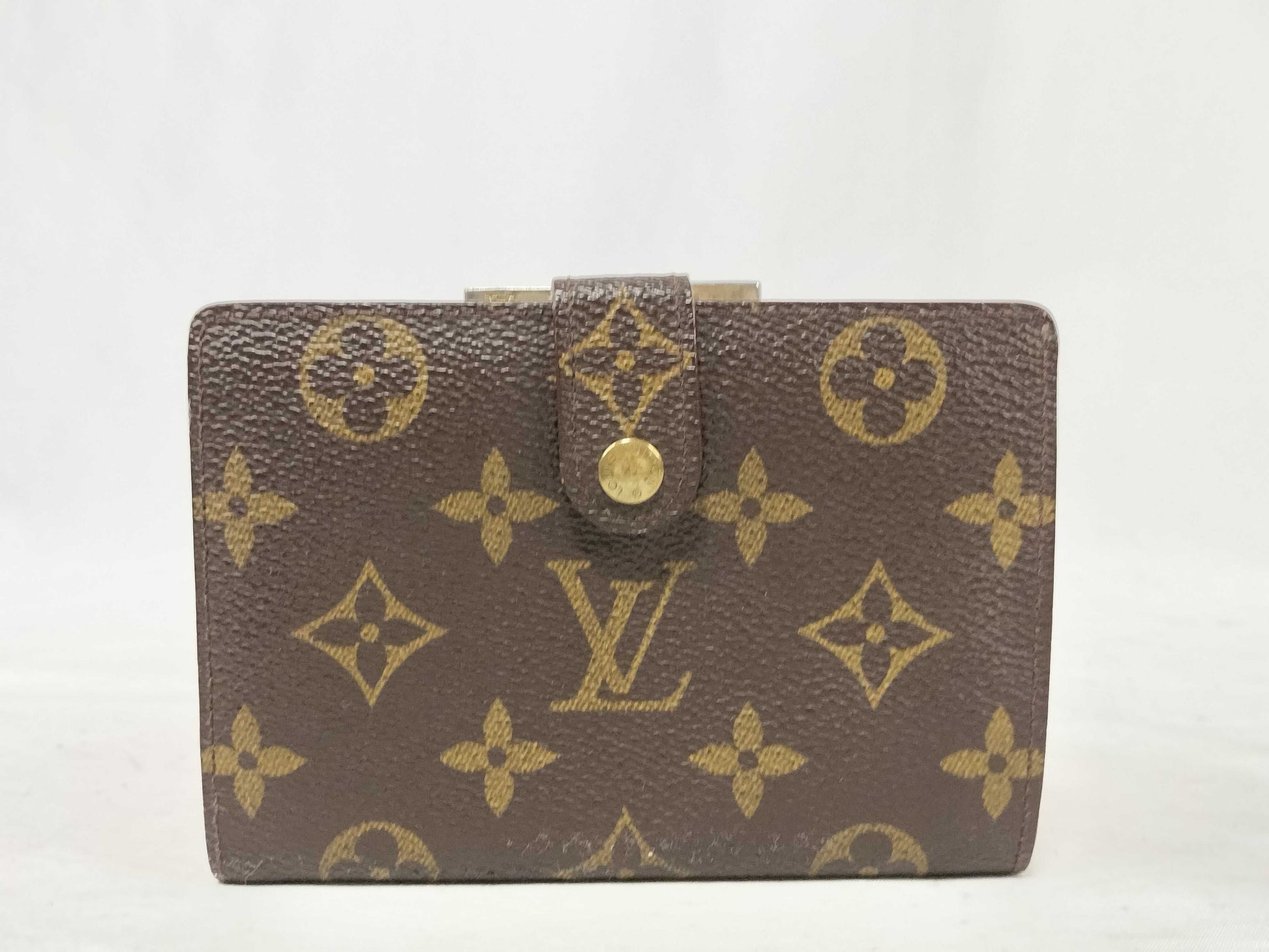 LOUIS VUITTON Monogram Bifold Wallet