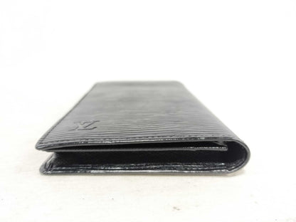 LOUIS VUITTON Epi Louis Vuitton Long Wallet Epi Wallet
