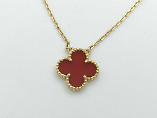 Van Cleef & Arpels Vintage Alhambra Carnelian Necklace in Yellow Gold and Au750, 5.3g 