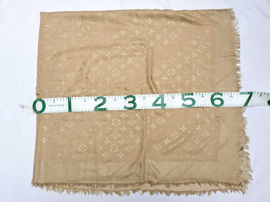 LOUIS VUITTON LOUIS VUITTON Monogram Louis Vuitton Shawl Monogram 60% Silk 40% Wool Beige Gold Scarf