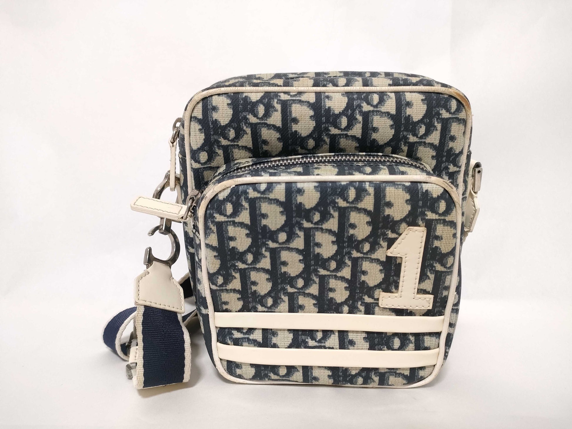 Dior Trotter Christian Dior Shoulder Bag PVC/Enamel Navy/White Shoulder Bag