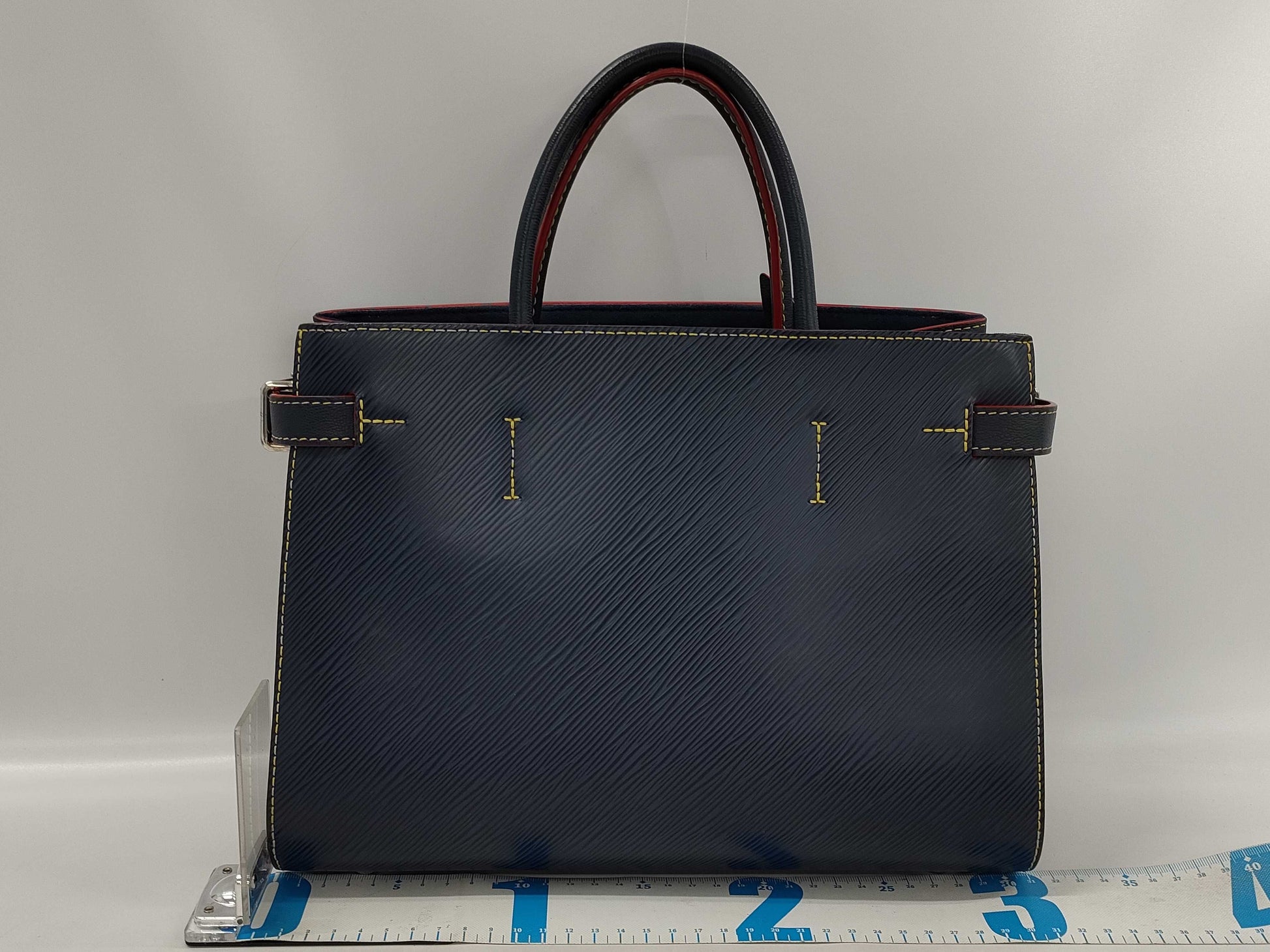 LOUIS VUITTON Twist Tote Bag
