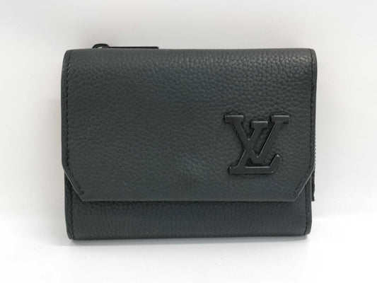 LOUIS VUITTON Louis Vuitton Monogram Portefeuille Pilot Aerogram M81740 Wallet