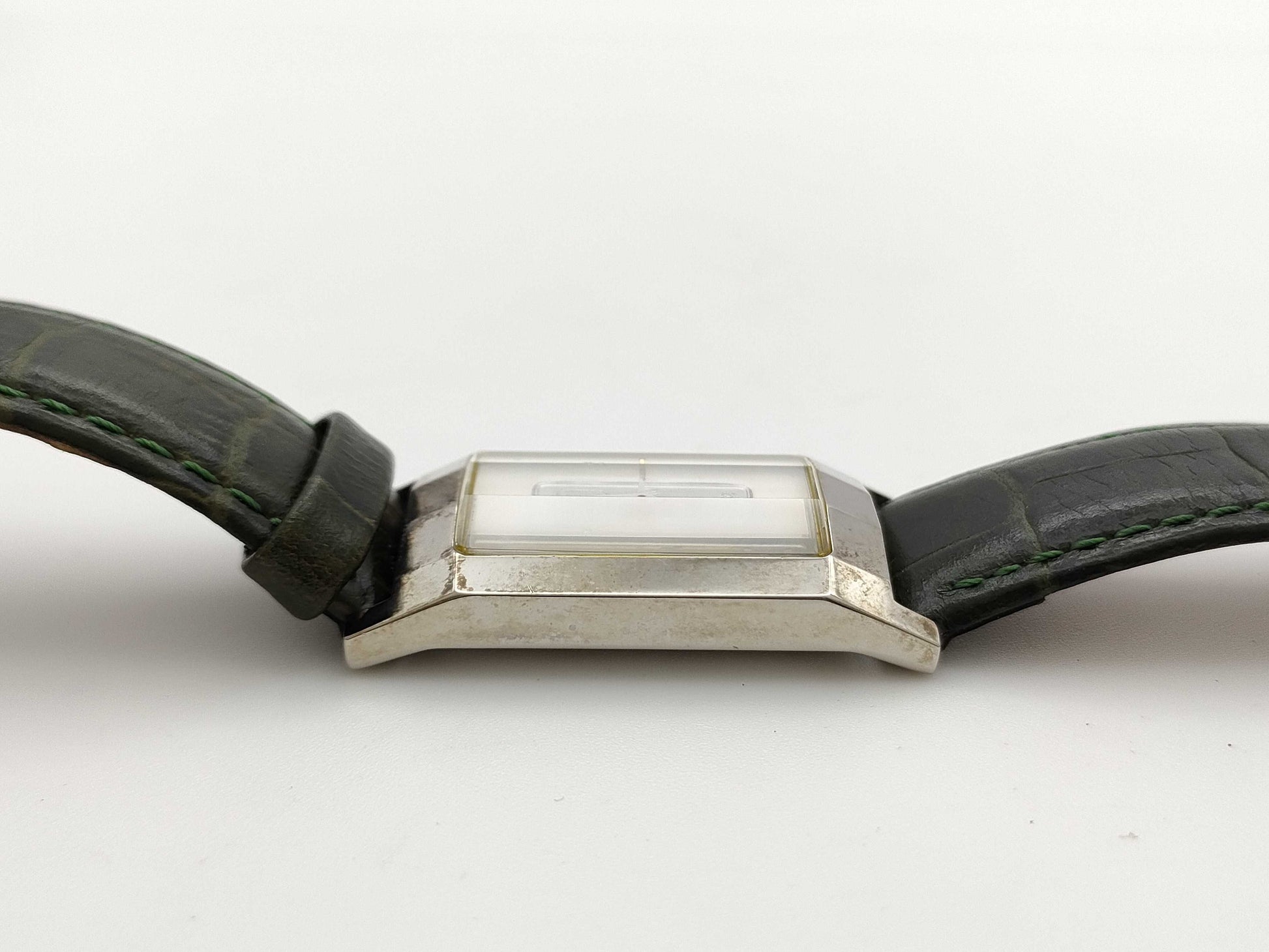 Quartz women's watch