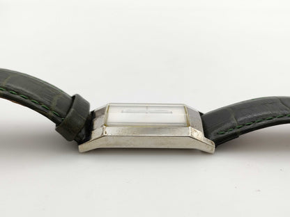 Quartz women's watch