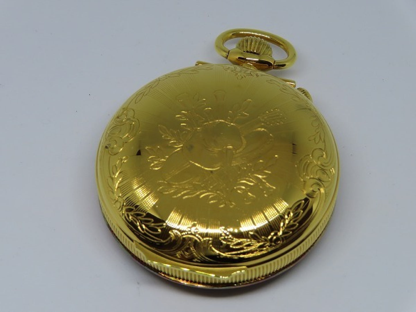 Pocket hand-wound pocket watch