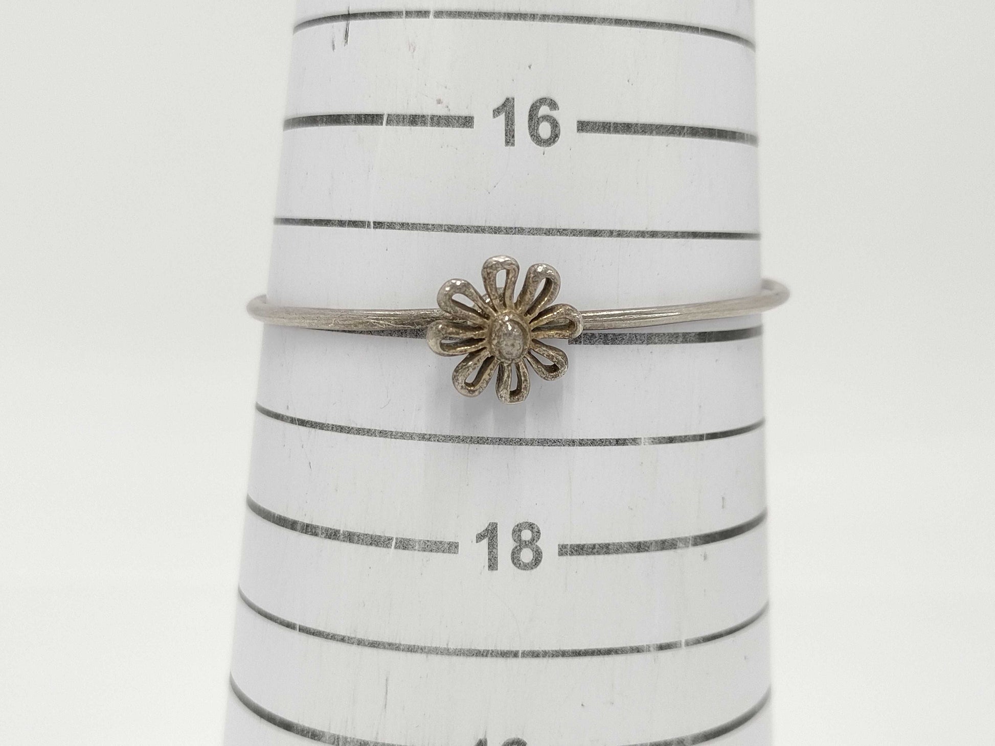 Tiffany & Co. Tiffany & Co. Tiffany & Co. Tiffany Flower Sterling Silver 925 Bangle Bracelet/Bangle