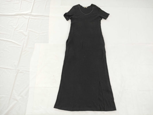 Ys for living Ys Yohji Yamamoto ribbed knit short-sleeved long dress in black