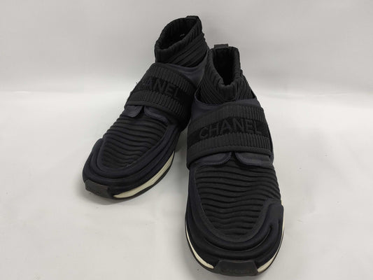 CHANEL Chanel Women's Shoes Size 38 Sneakers