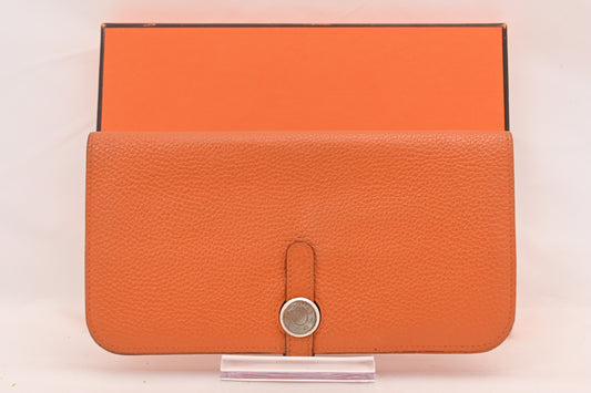 HERMES Dogon GM Long Wallet with N Stamp