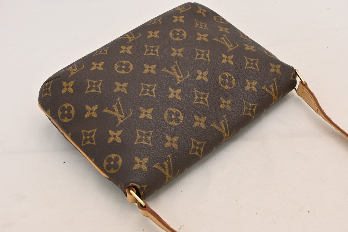 LOUIS VUITTON Monogram LOUIS VUITTON Monogram M51388 Musette Tango Shoulder Bag
