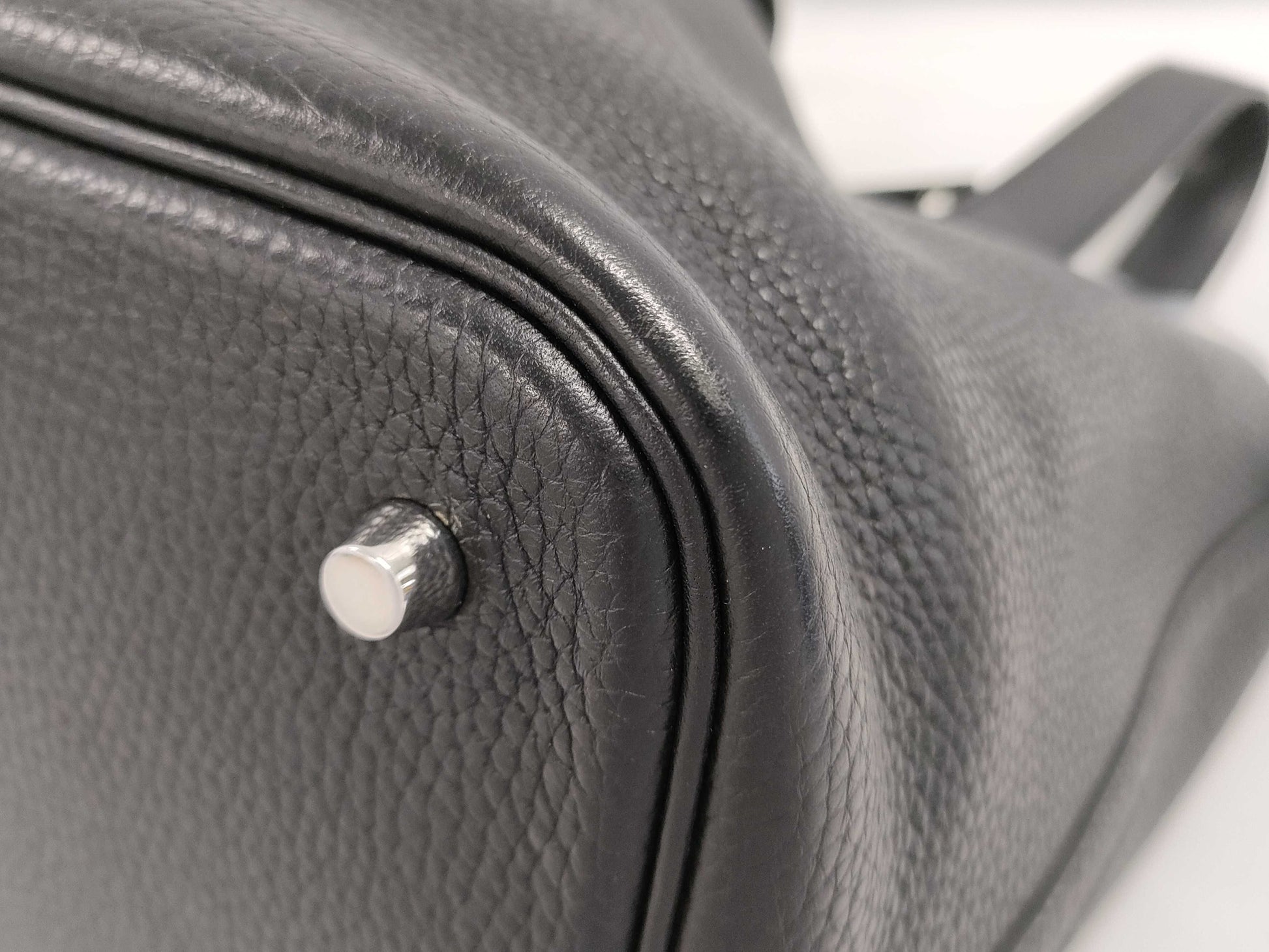 HERMES HERMES Picotin Lock 22 Black A Stamp Handbag