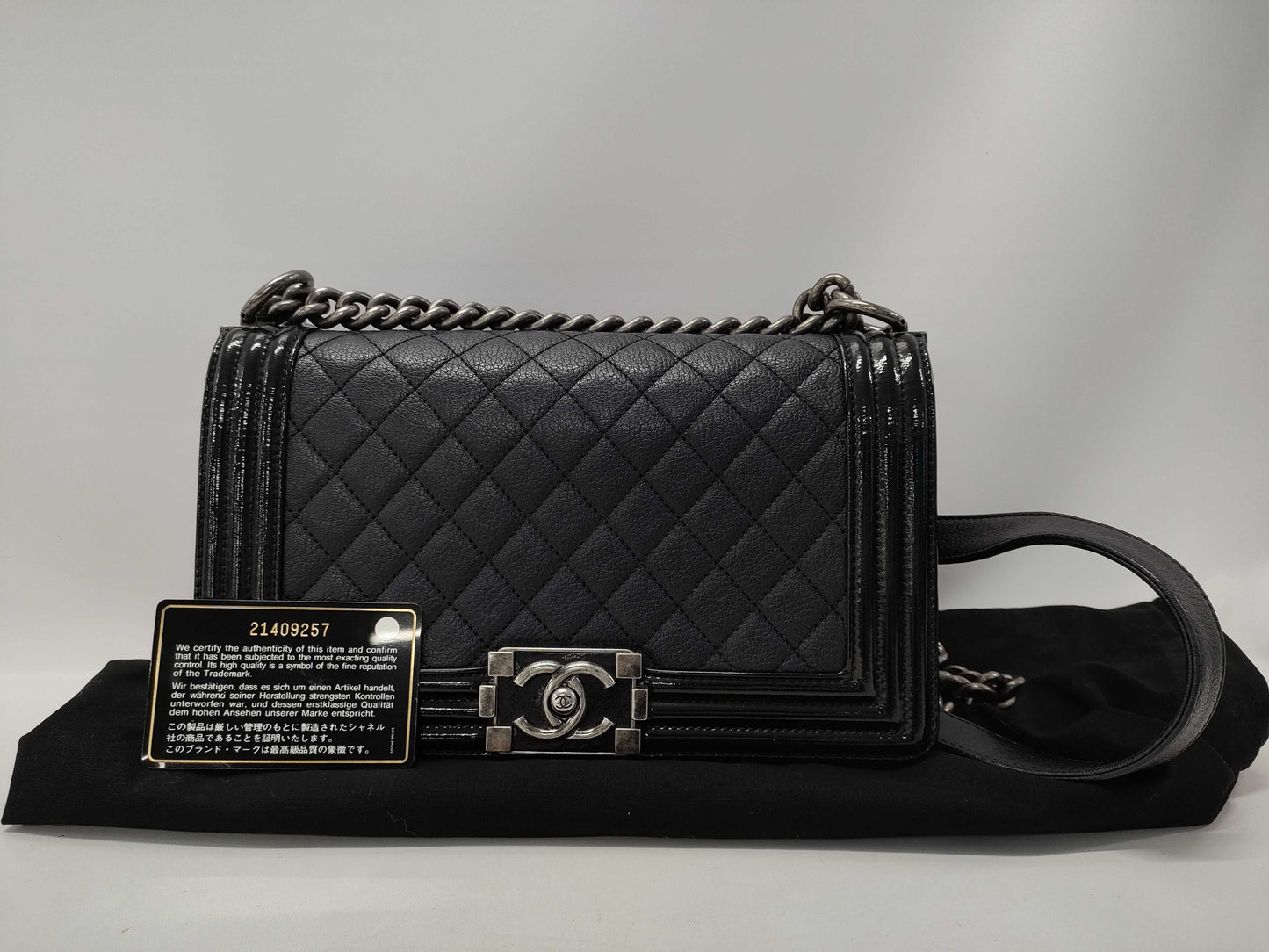 CHANEL Boy Chanel Matelasse Black 21 Series Chain Shoulder Bag