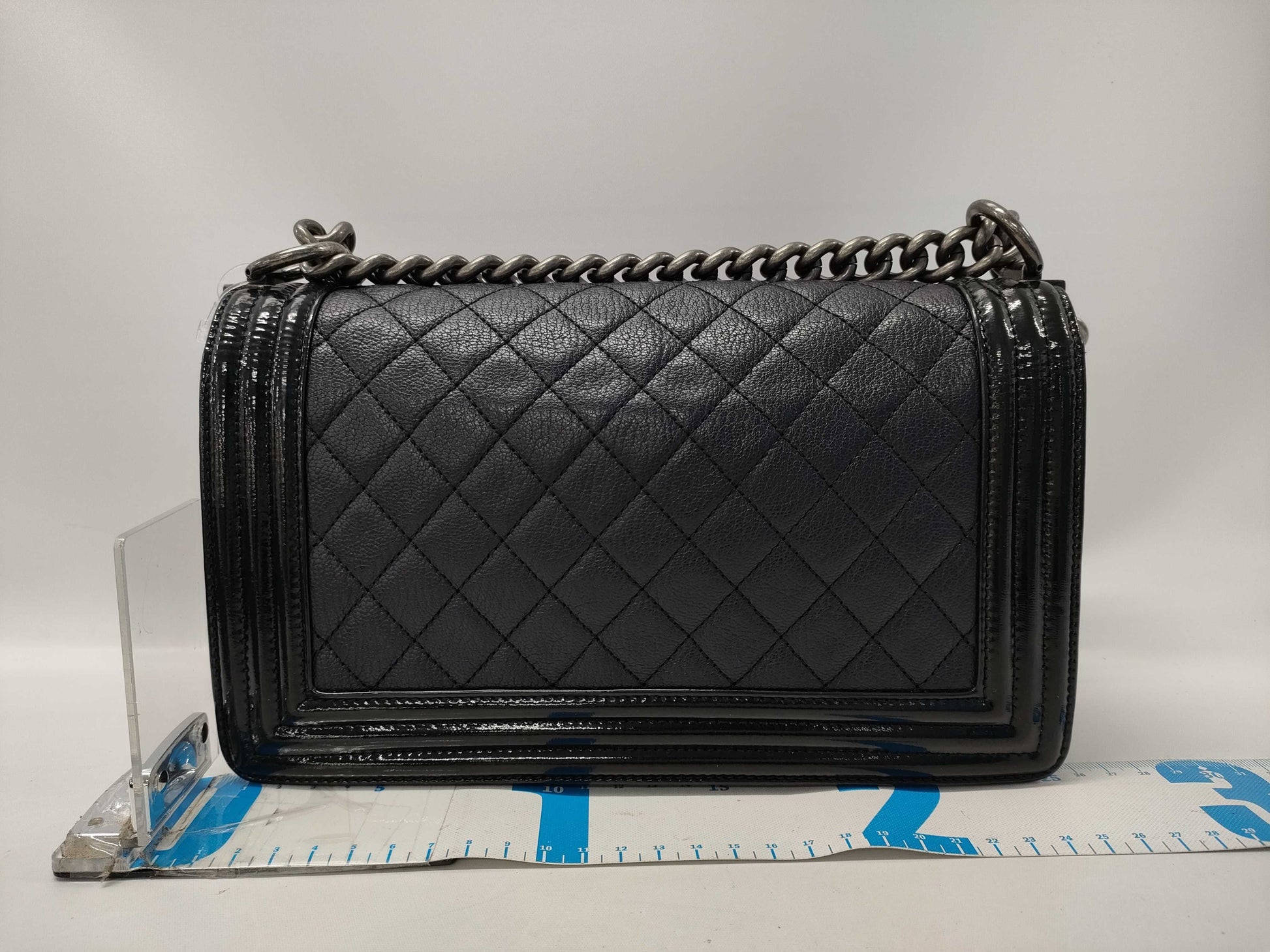 CHANEL Boy Chanel Matelasse Black 21 Series Chain Shoulder Bag