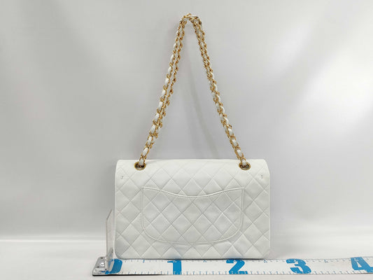 CHANEL double flap white shoulder bag