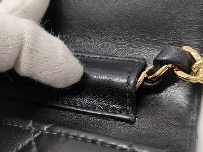 CHANEL Matelasse Chain Shoulder Bag