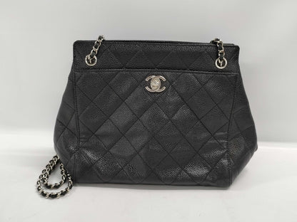 CHANEL Matelasse Chain Shoulder Bag