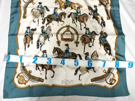 HERMES Carre Hermes Scarf Scarf