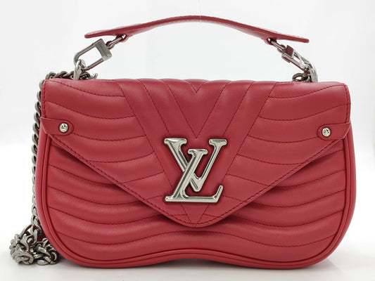 LOUIS VUITTON LV New Wave Chain Bag MM Red NZ2189 Shoulder Bag