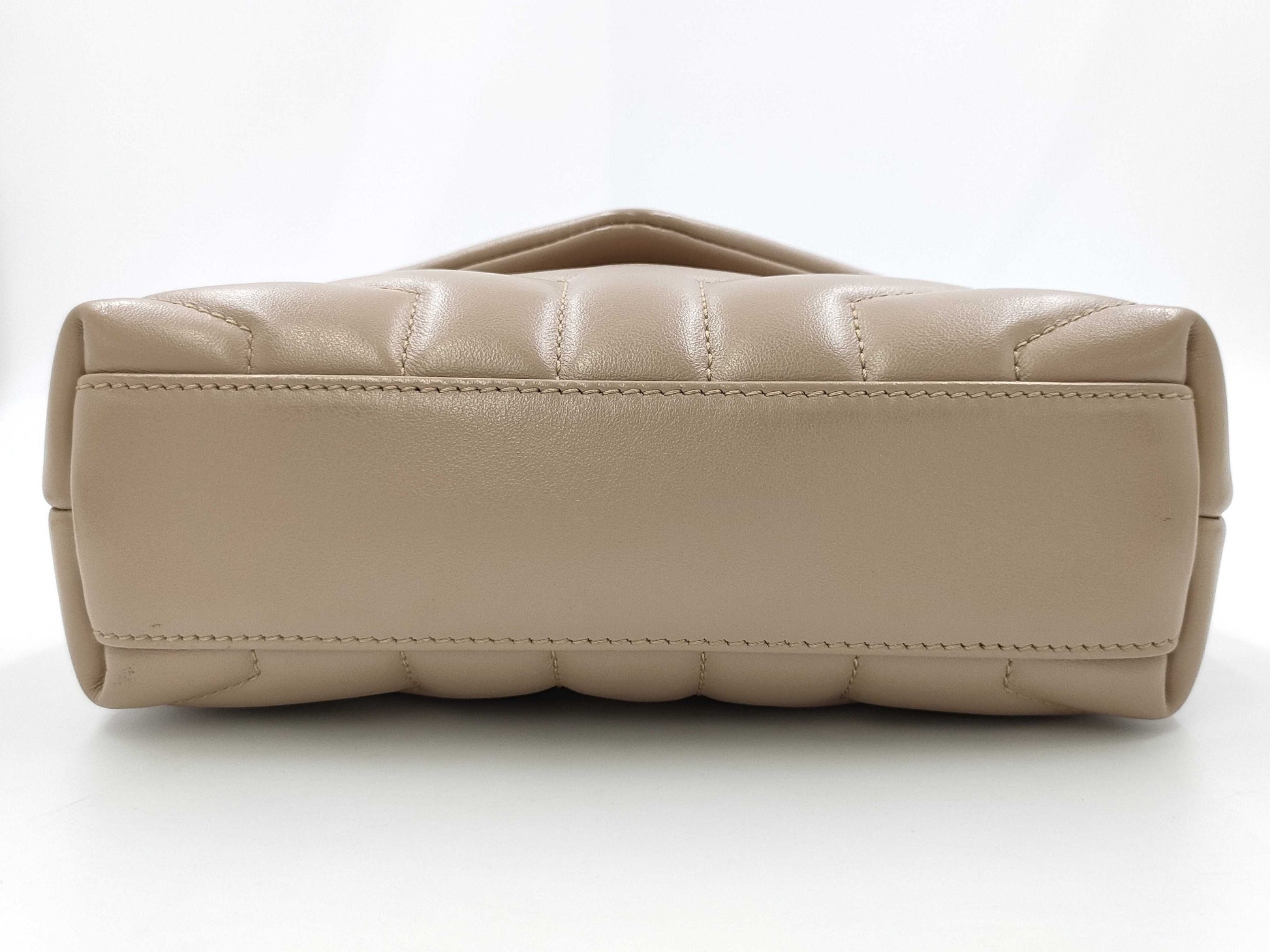 Yves Saint Laurent Lulu Beige Shoulder Bag