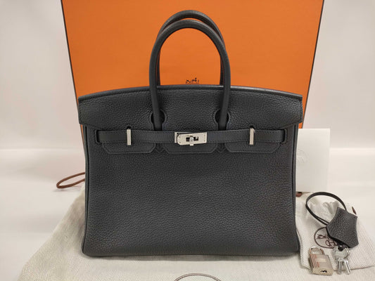 HERMES HERMES Birkin 25 Black Handbag with Silver Hardware and Z Stamp