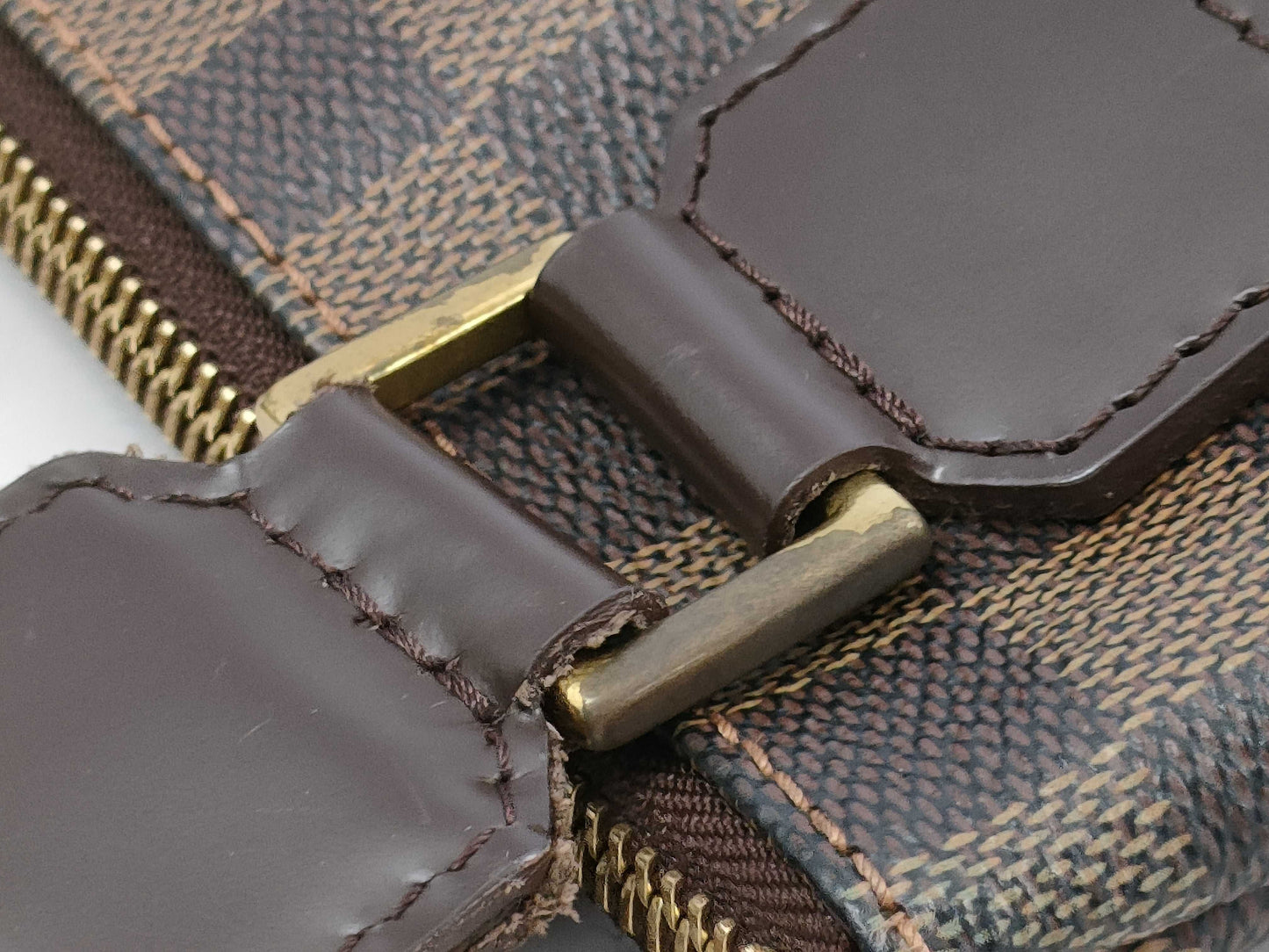 LOUIS VUITTON Damier Pochette Bosphor N51111 Shoulder Bag