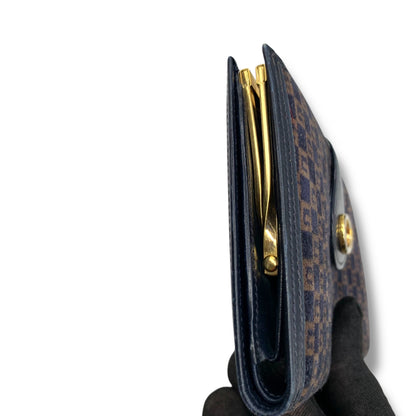GUCCI Old Gucci Clasp Wallet
