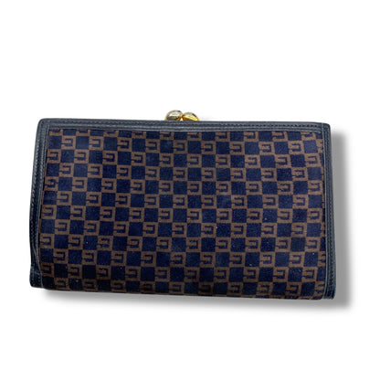 GUCCI Old Gucci Clasp Wallet