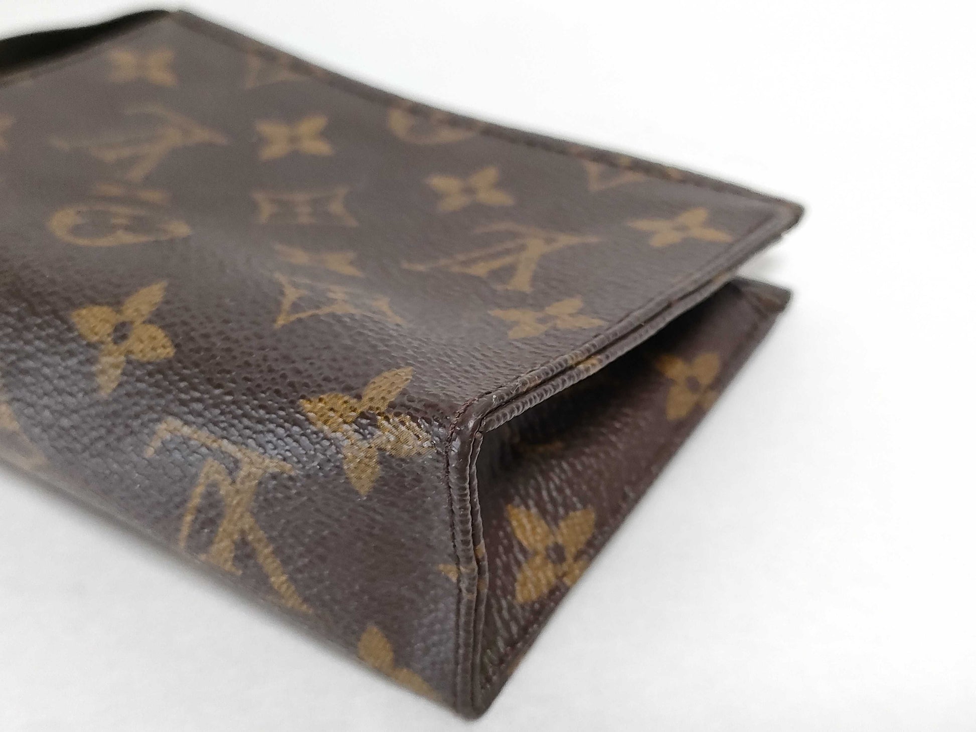 LOUIS VUITTON LOUIS VUITTON Monogram LOUIS VUITTON 3-Piece Set Monogram Poche Toilette 15 Pouch Pouch