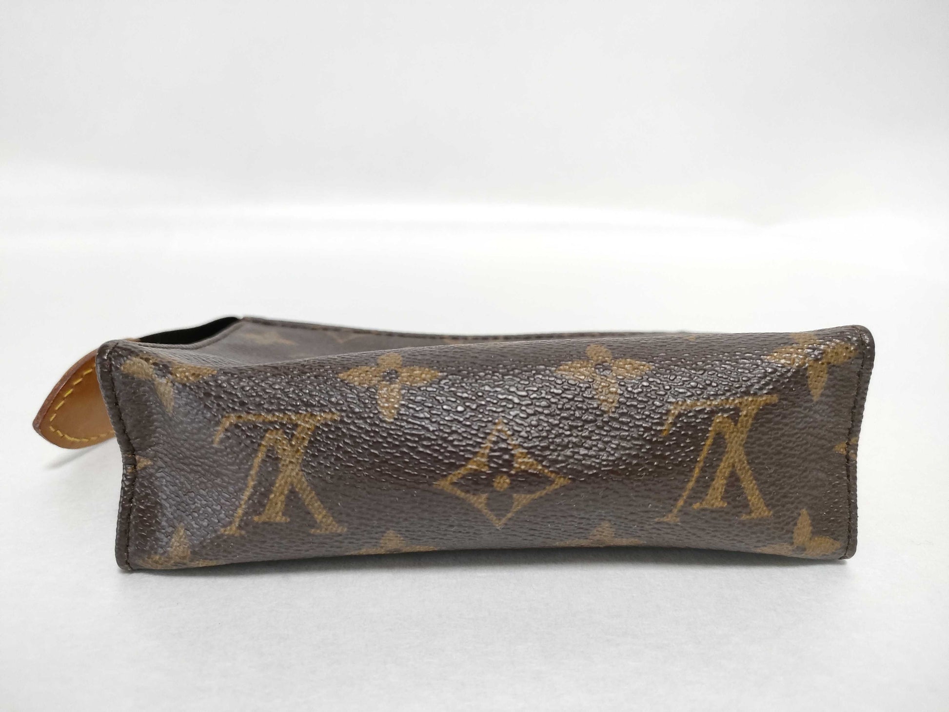 LOUIS VUITTON LOUIS VUITTON Monogram LOUIS VUITTON 3-Piece Set Monogram Poche Toilette 15 Pouch Pouch