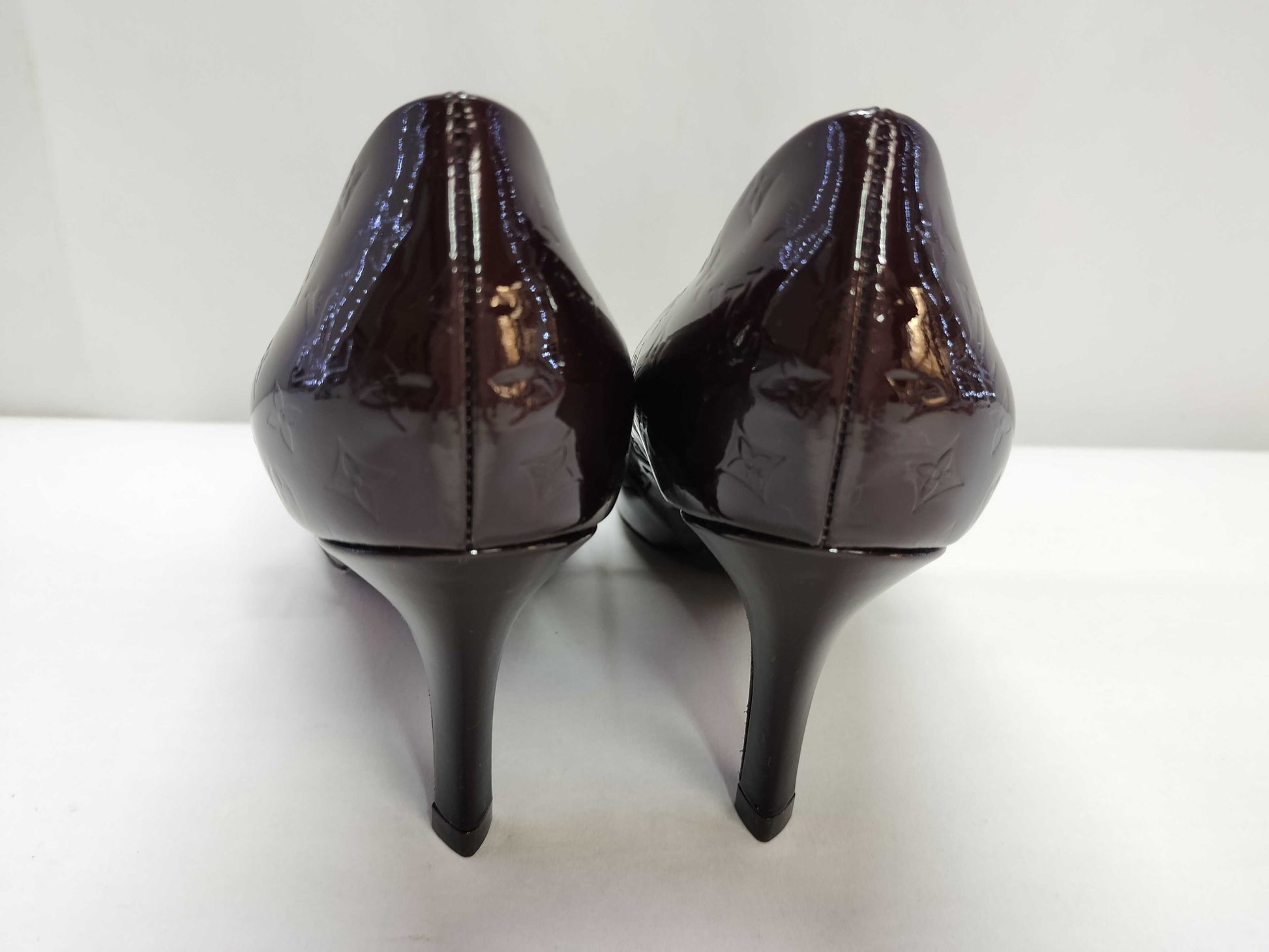 LOUIS VUITTON Vernis Pumps TC0153 Unused Pumps