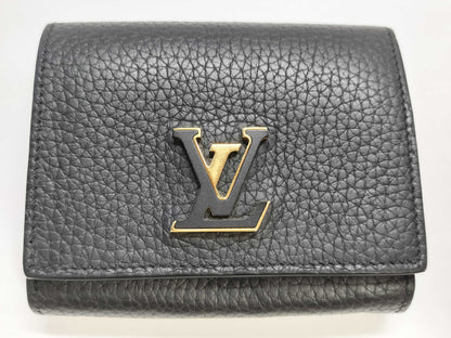 LOUIS VUITTON Capucines Tiny M12149 Wallet