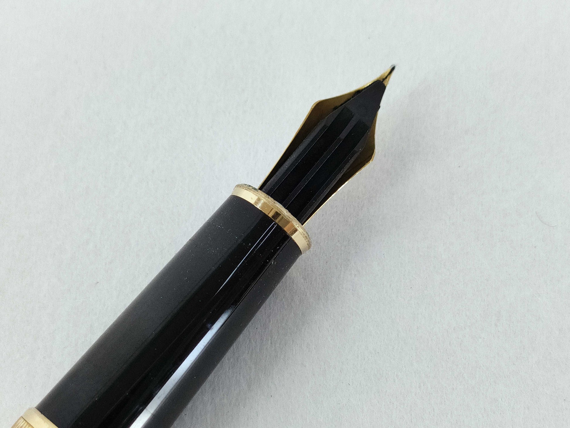 MONTBLANC Montblanc 4810 18K Fountain Pen