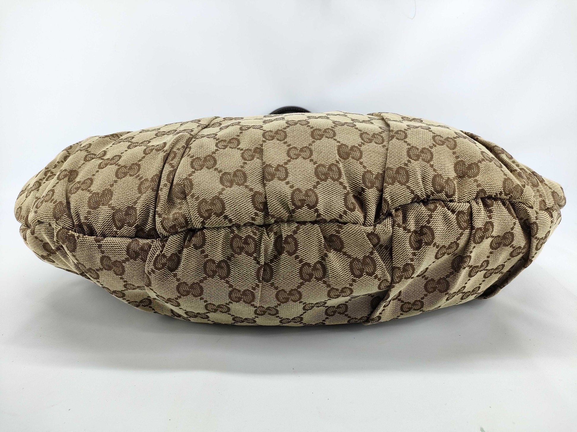 GUCCI GG Canvas Bag Gucci Handbag