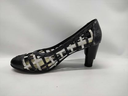 CHANEL Silver and Black Pumps, Size 37.5