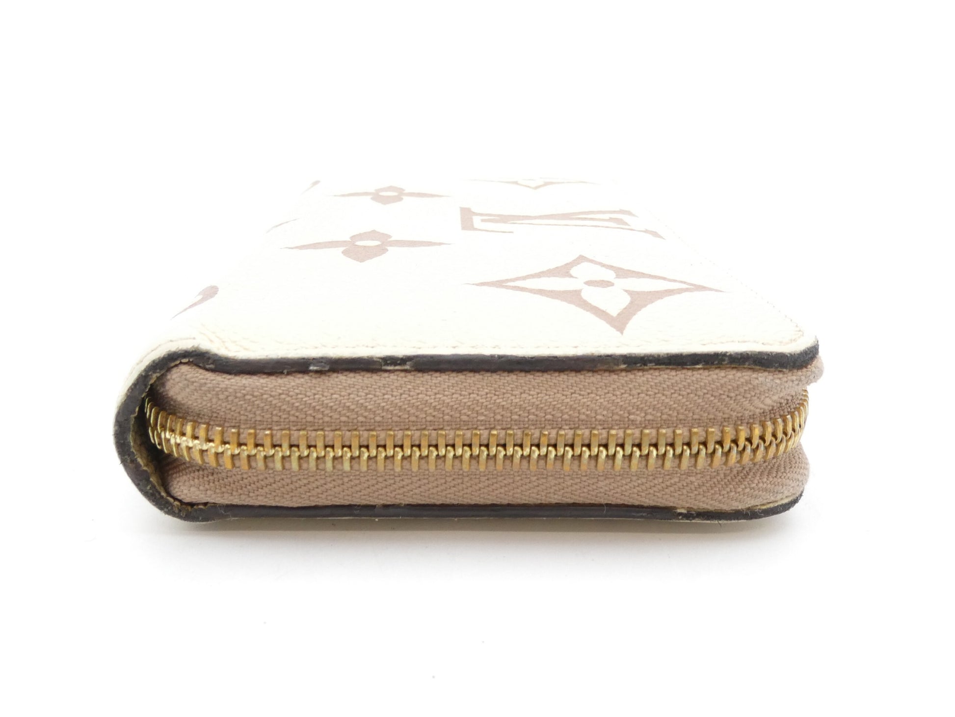 LOUIS VUITTON Monogram Empreinte Zippy Wallet