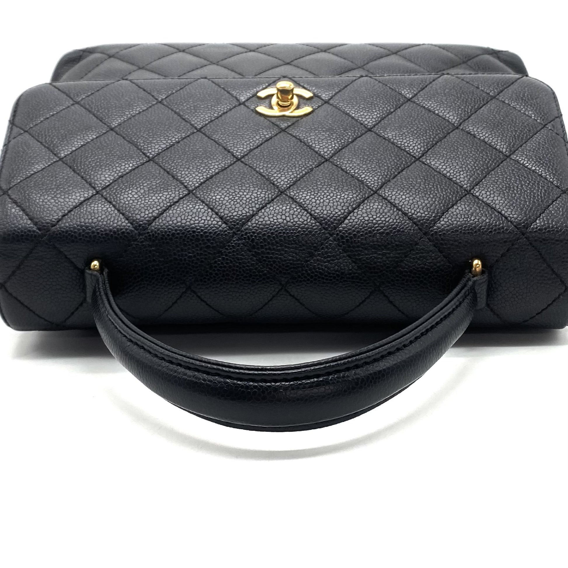 CHANEL CHANEL Matelasse Turnlock Coco Mark Caviar Skin Handbag