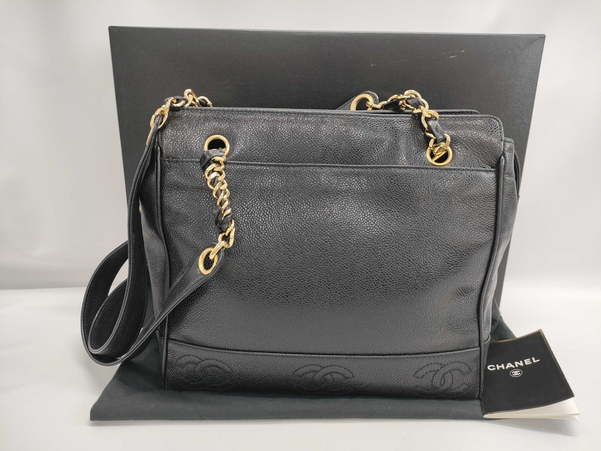 CHANEL CHANEL Chain Bag Caviar Skin Black 4~ Shoulder Bag