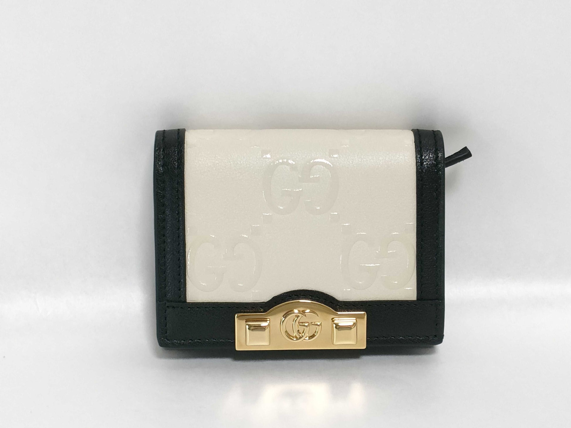 GUCCI GUCCI Marmont Bi-fold Wallet 676150 White Wallet