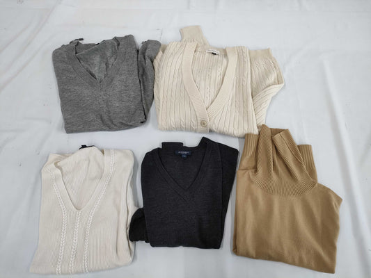 BURBERRY 5 items Other apparel
