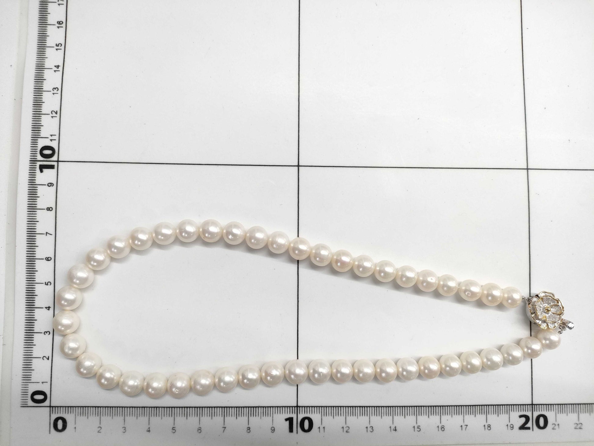 Pearl diameter: approximately 8.7mm-9.3mm, Sterling Silver, 51.1g, Necklace 