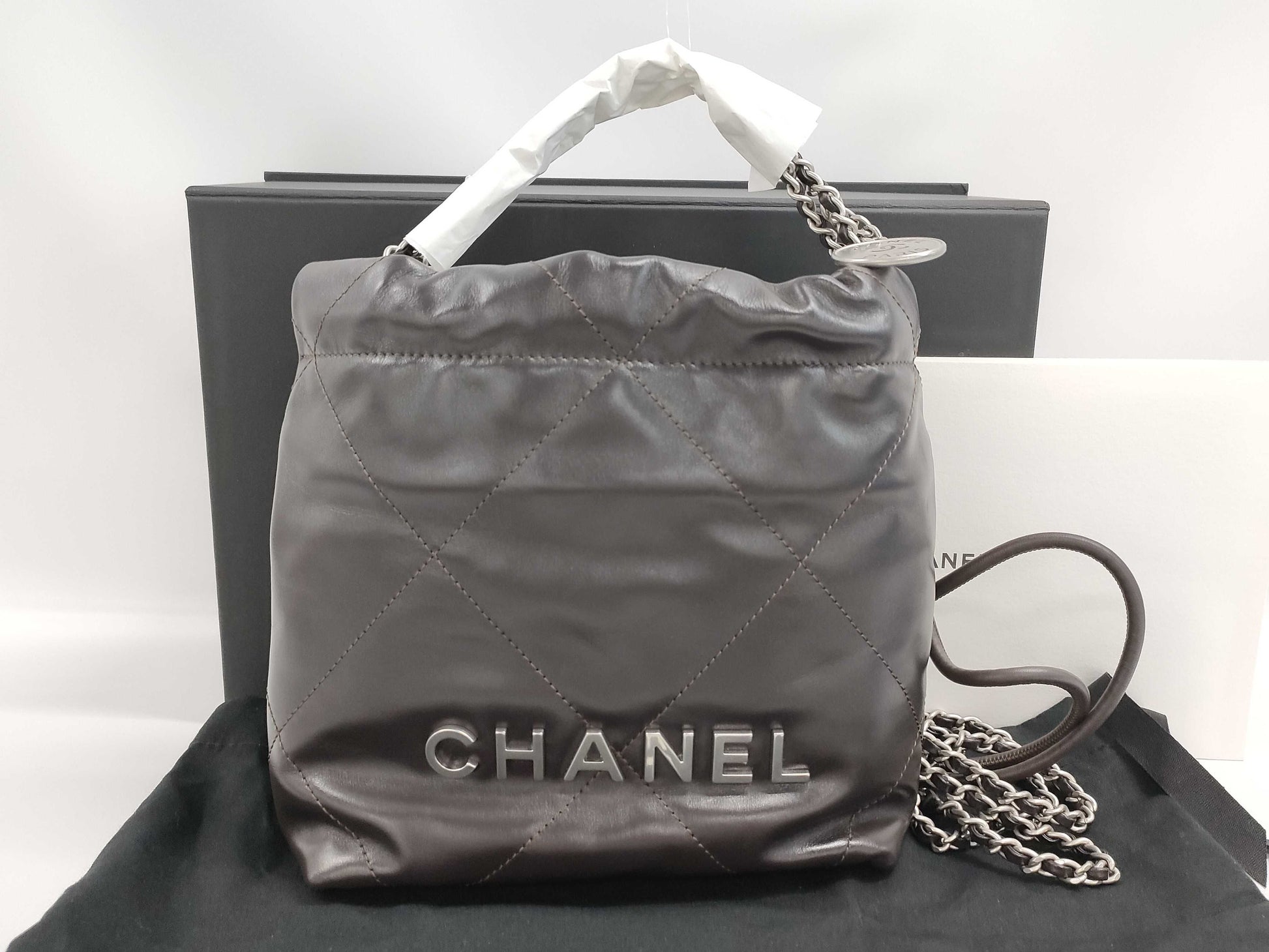 CHANEL CHANEL CHANEL22 CHANEL22 Mini Shoulder Bag Handbag Serial Plate Shoulder Bag
