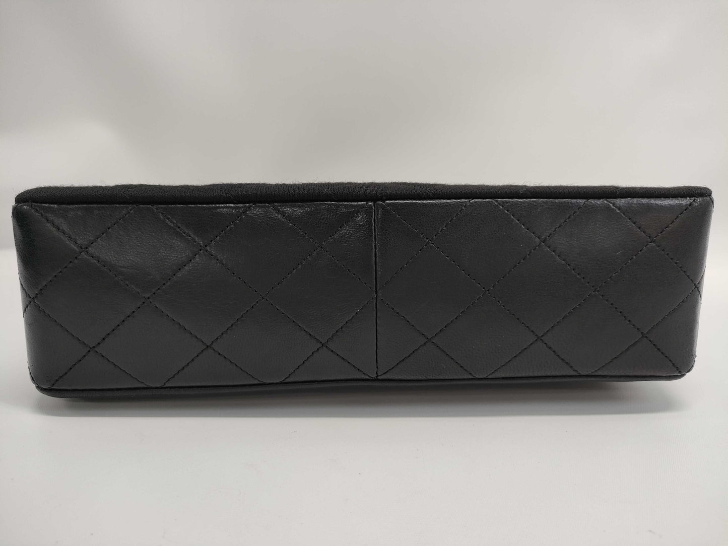 CHANEL Matelasse Shoulder Bag with Pouch