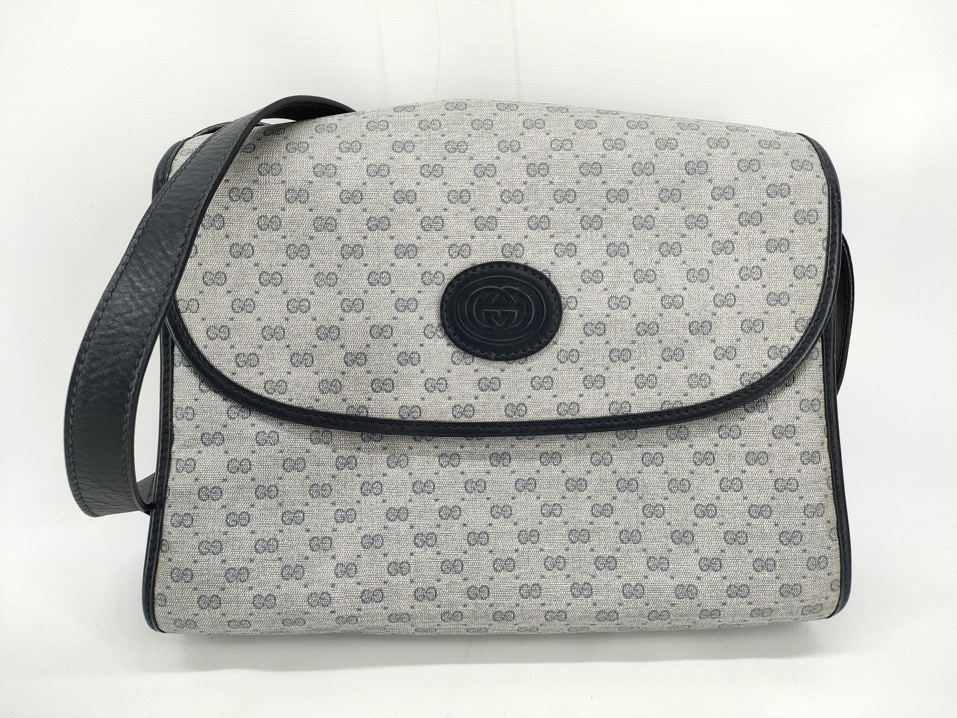 GUCCI GG Micro Interlocking Shoulder Bag
