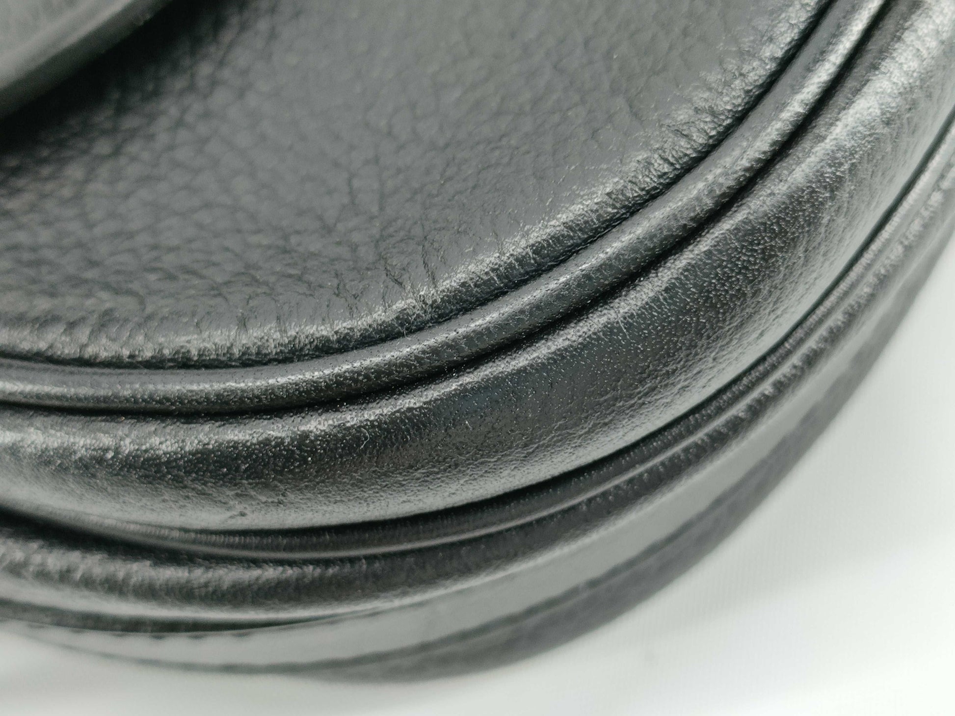 Burberry leather shoulder bag