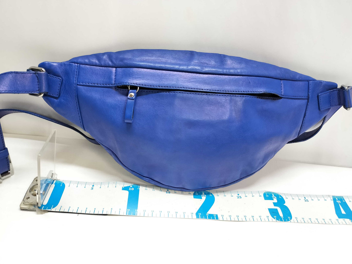 JIMMY CHOO JIMMY CHOO Jimmy Choo body bag waist bag