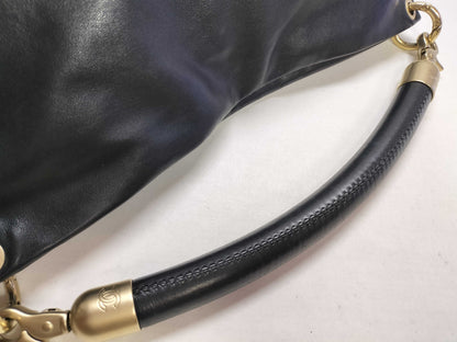 CHANEL shoulder bag