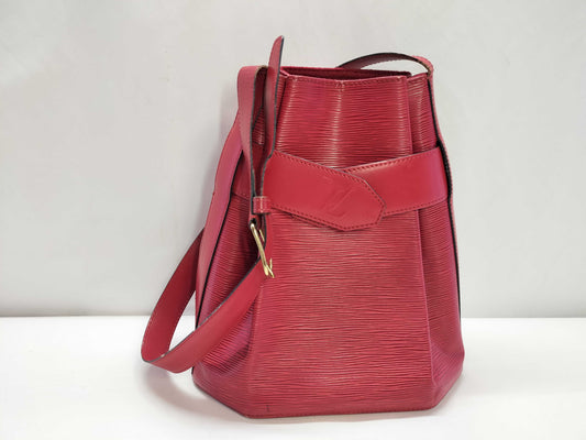 LOUIS VUITTON Epi Shoulder Bag