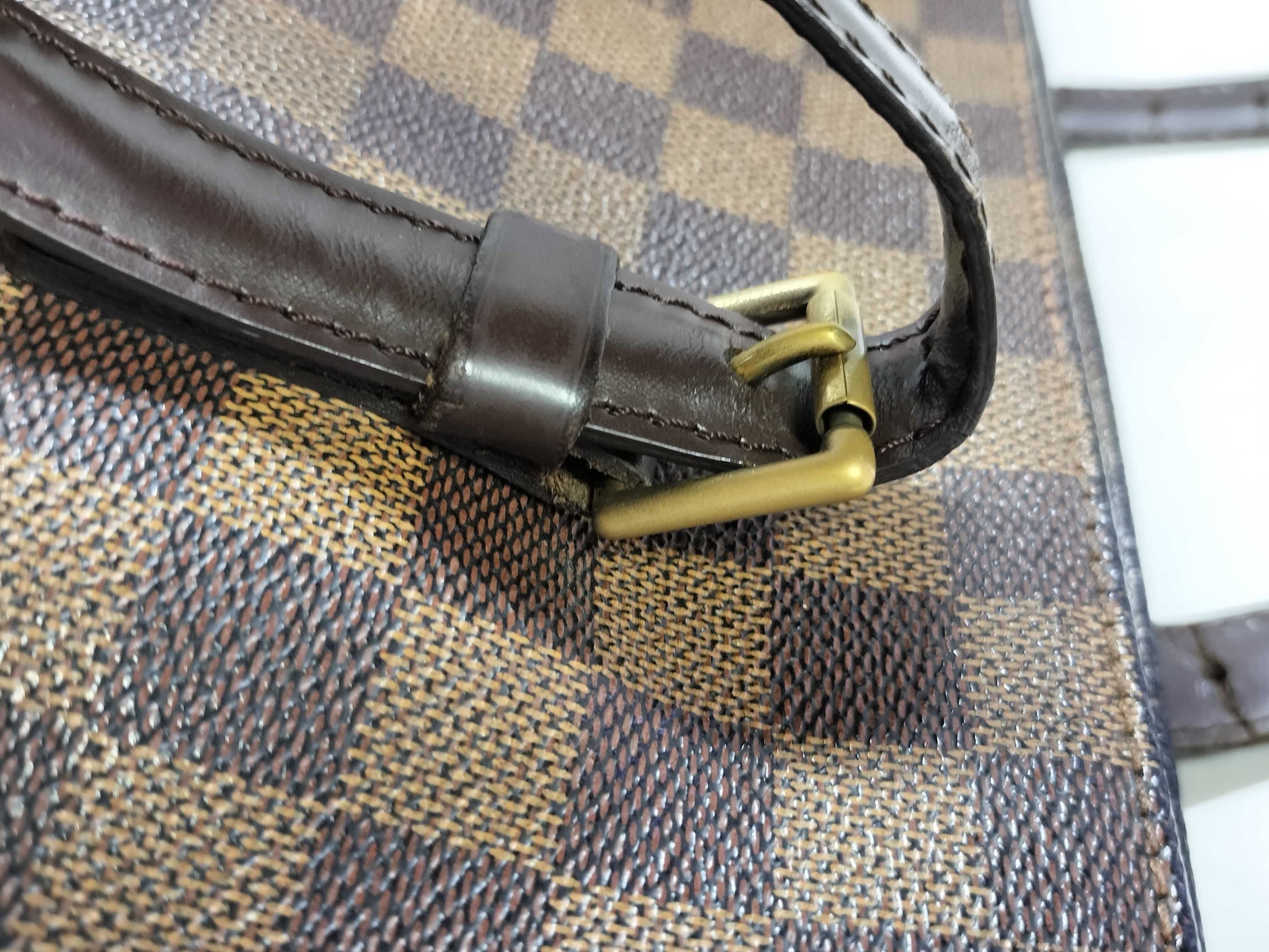 LOUIS VUITTON Damier Tote Bag