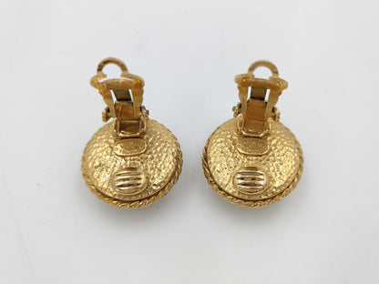 CHANEL 95A Pearl Earrings